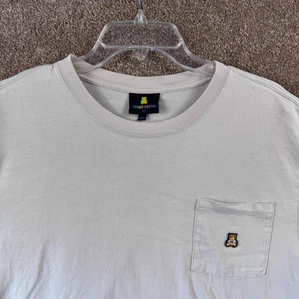 Teddy‎ Fresh Mens XL Embroidered Bear Pocket T-Shirt Tan Short Sleeve Cotton Tee